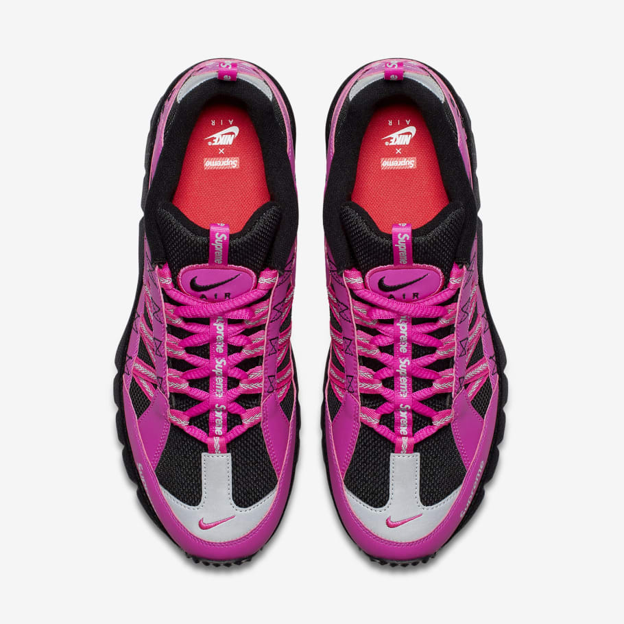 nike air humara x supreme