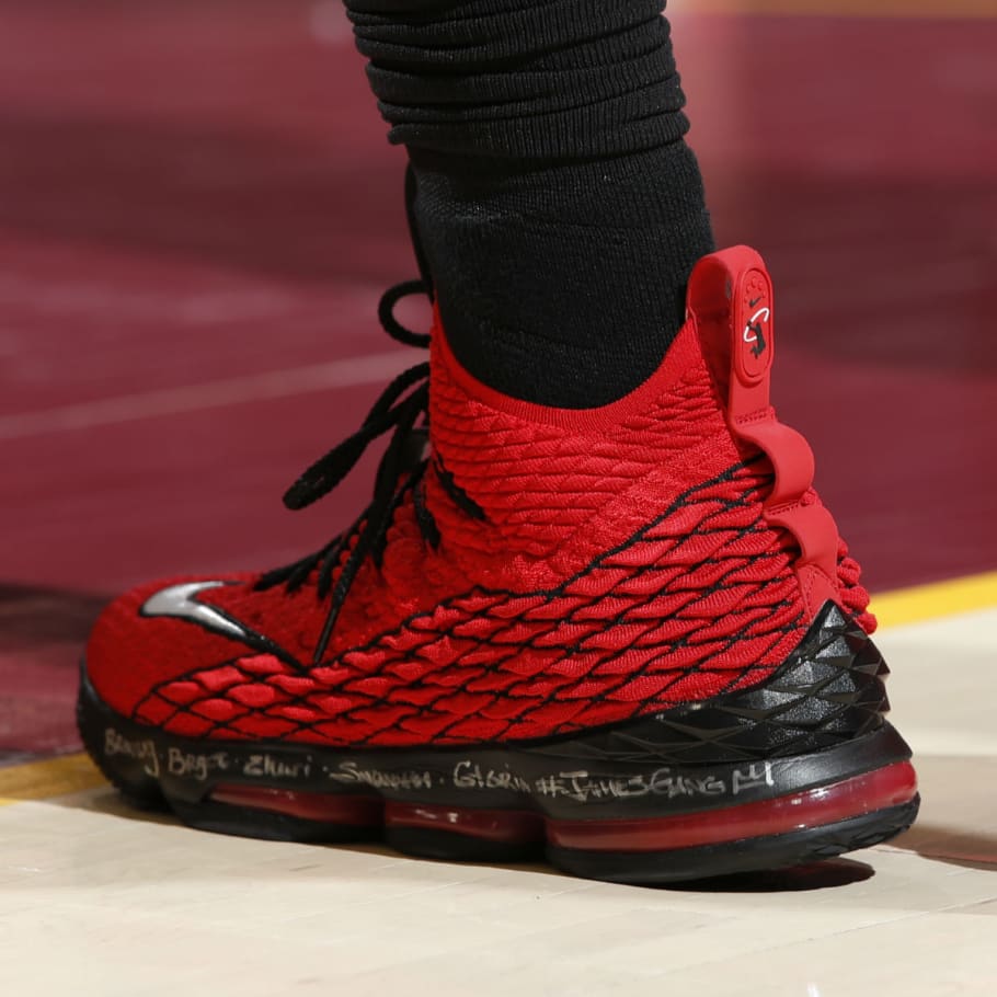 lebron 15 all red
