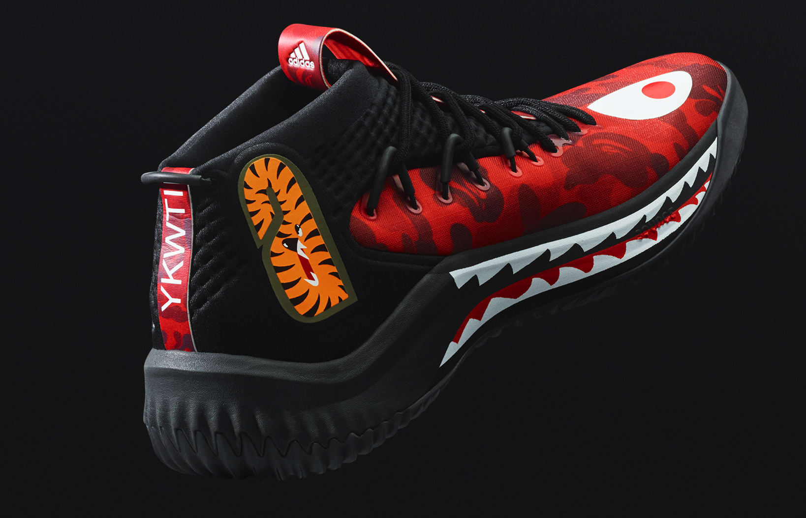 dame 4 bape red camo