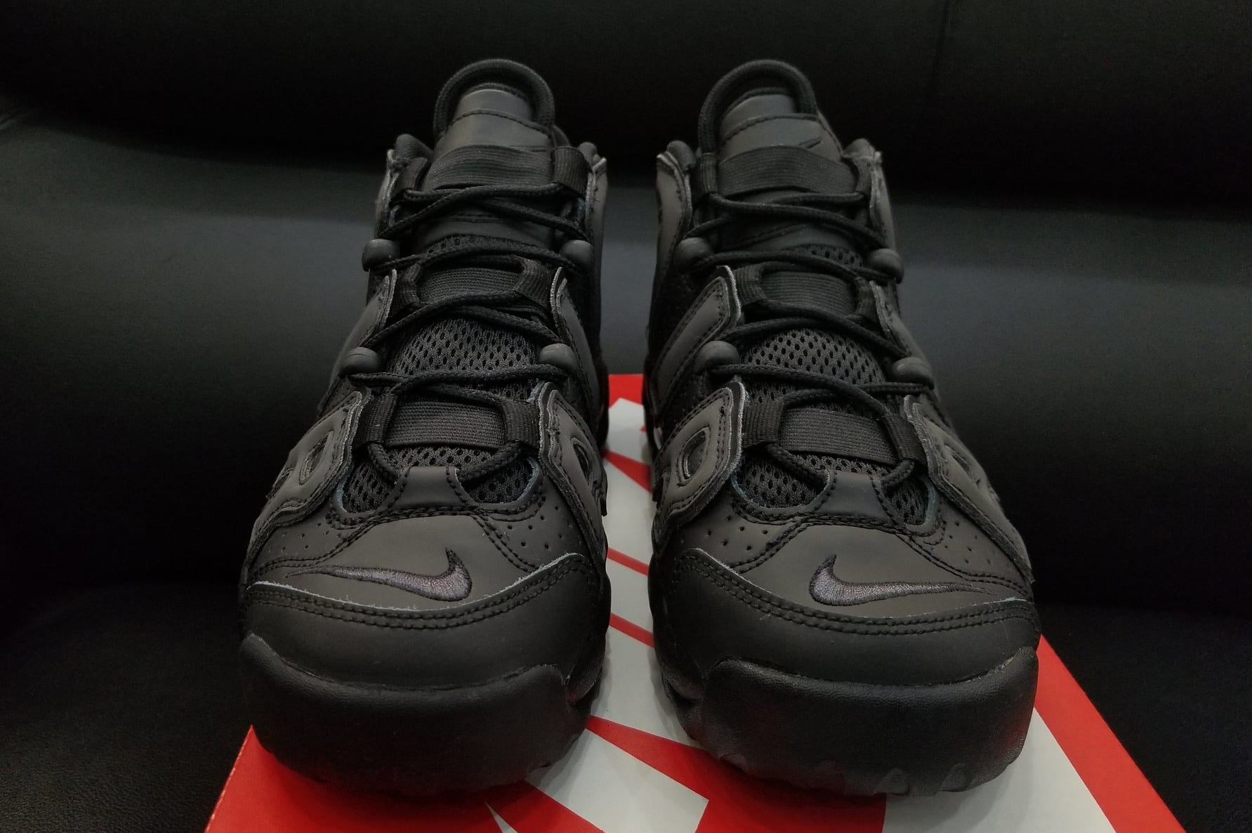 air more uptempo hidden reflective