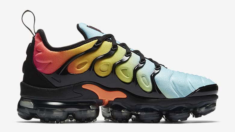 colorful vapormax plus women's