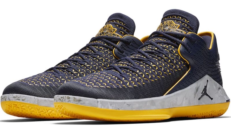 Air Jordan 32 Low Michigan Sole Collector