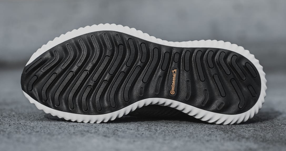 adidas alphabounce v1