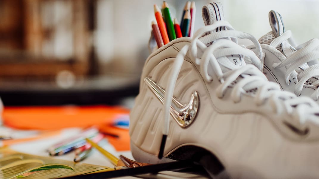 foamposite changeable swoosh
