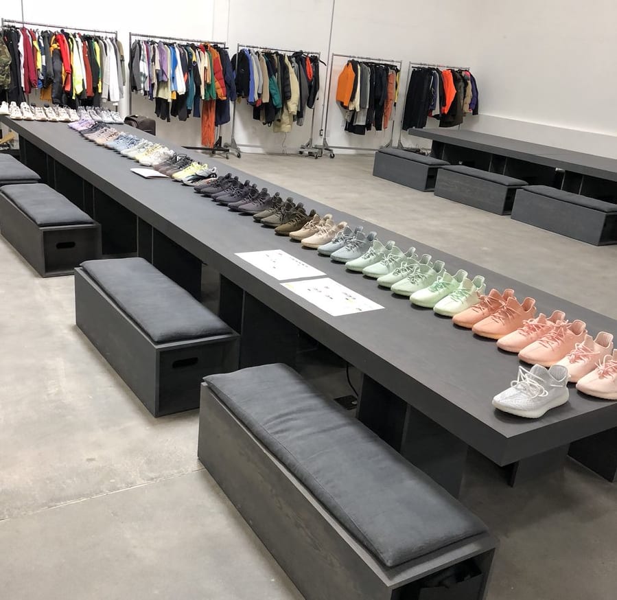 adidas yeezy boost 350 v2 color