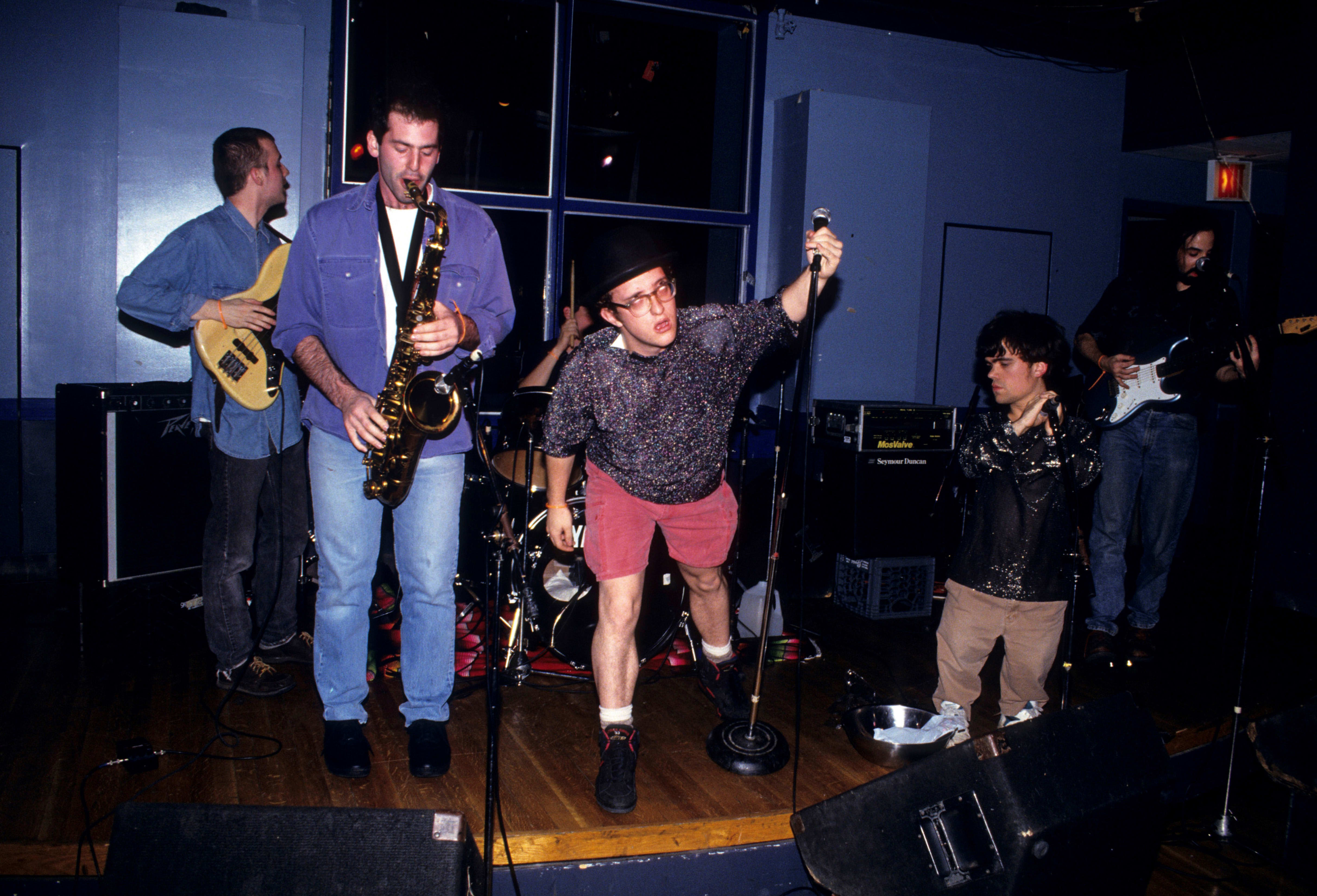 Peter Dinklage performs live with Whizzy at Columbia University on November 13, 1993