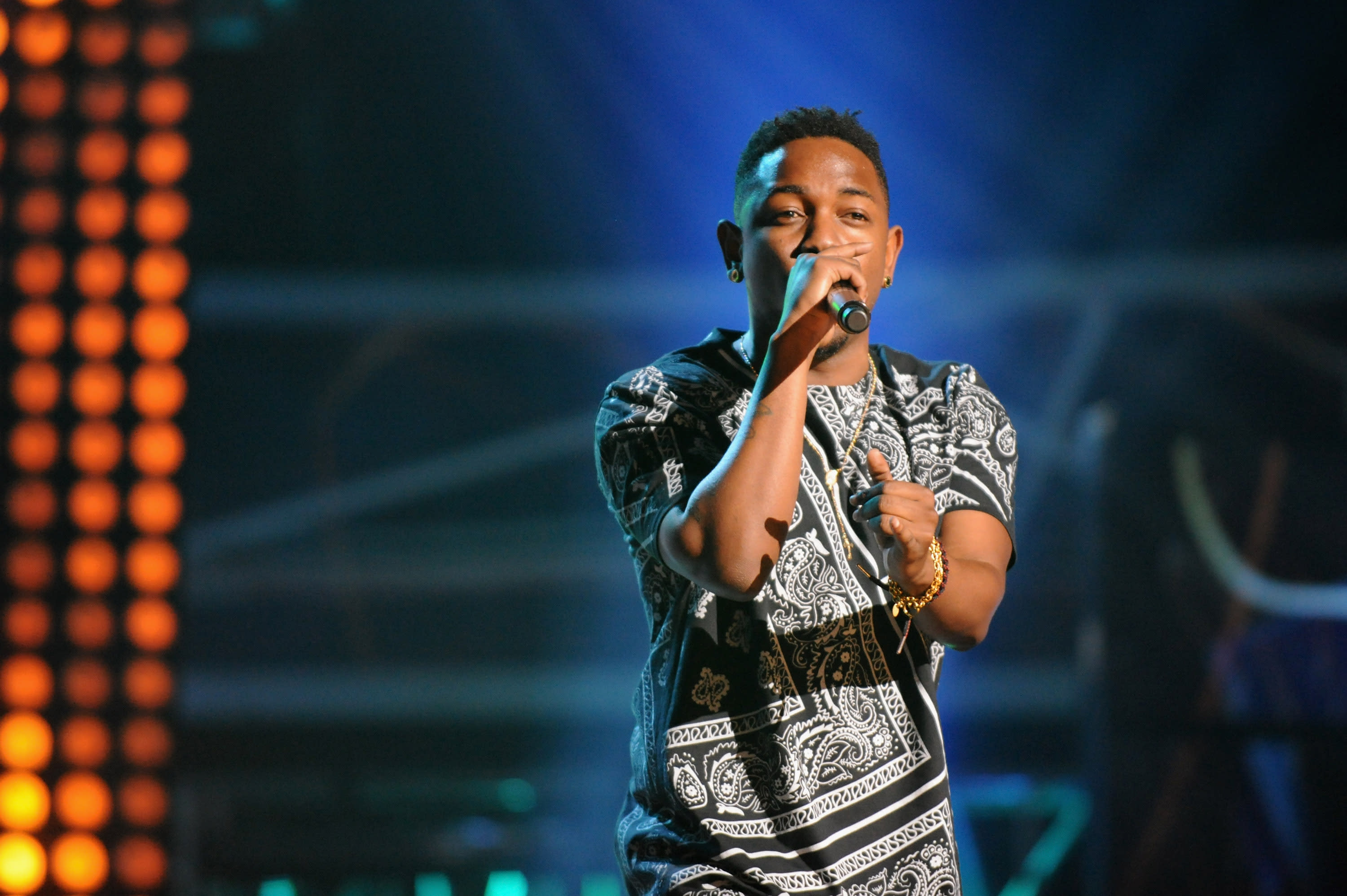 Kendrick Lamar Bandana Shirt, 'DAMN. Kendrick Lamar' T-Shirt (White) - TheWrightArt, We did not find results for: