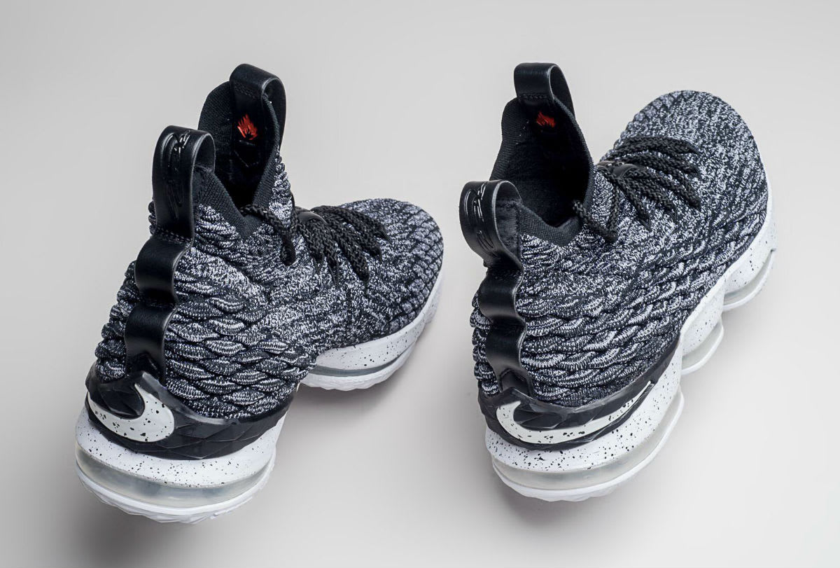 lebron 15 ashes footlocker