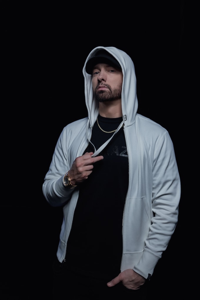 eminem wearing hoodie