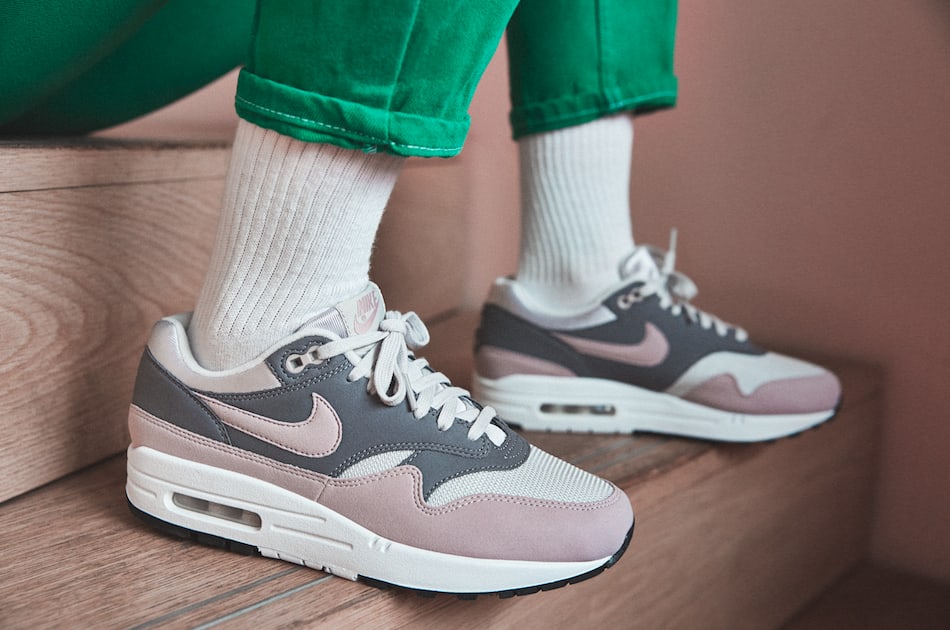 Leah Williamson Heads up Nike's Air Max 1 Spring '18 Women's Collection ...