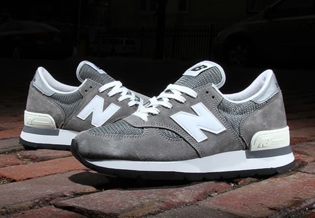 How the New Balance 990 Went From Hustler's Sneaker to The Coolest Dad Shoe  | Complex