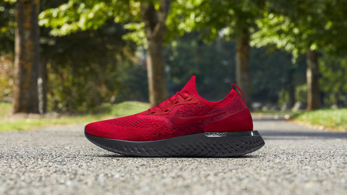 nike epic react flyknit red running shoes