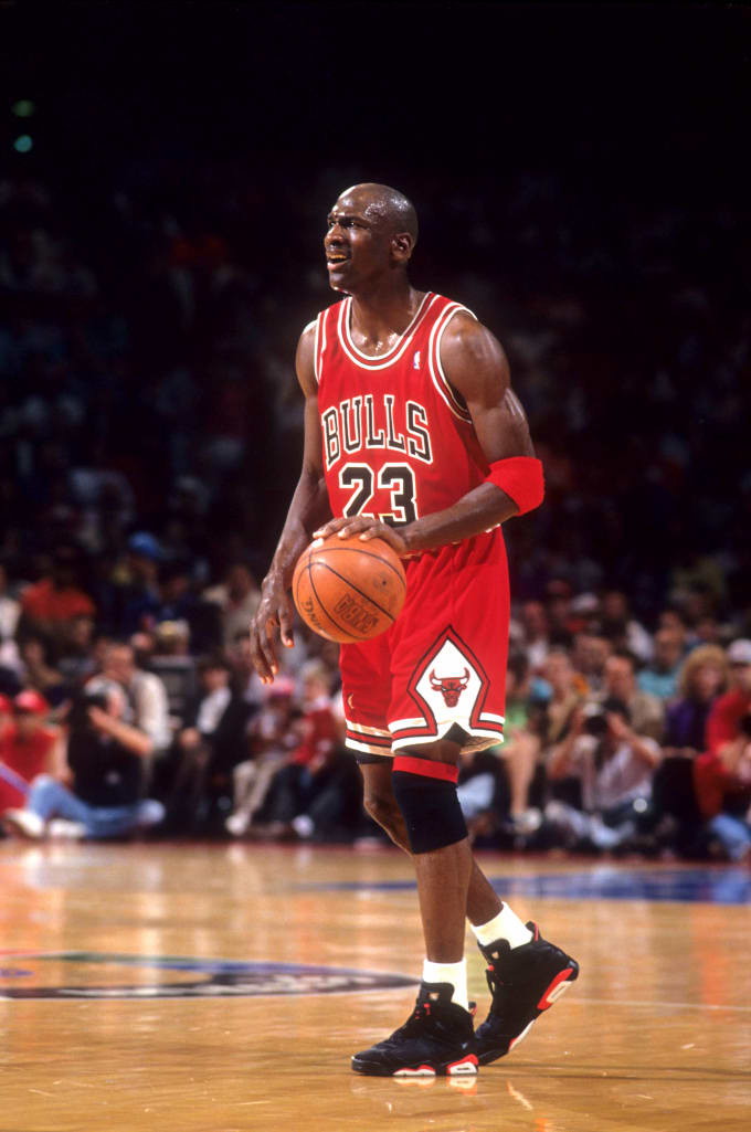 michael jordan wearing black infrared 6