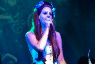 lana-accordion