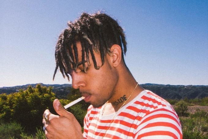 Image via @vicmensa