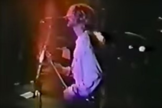  Kurt Cobain at Concert