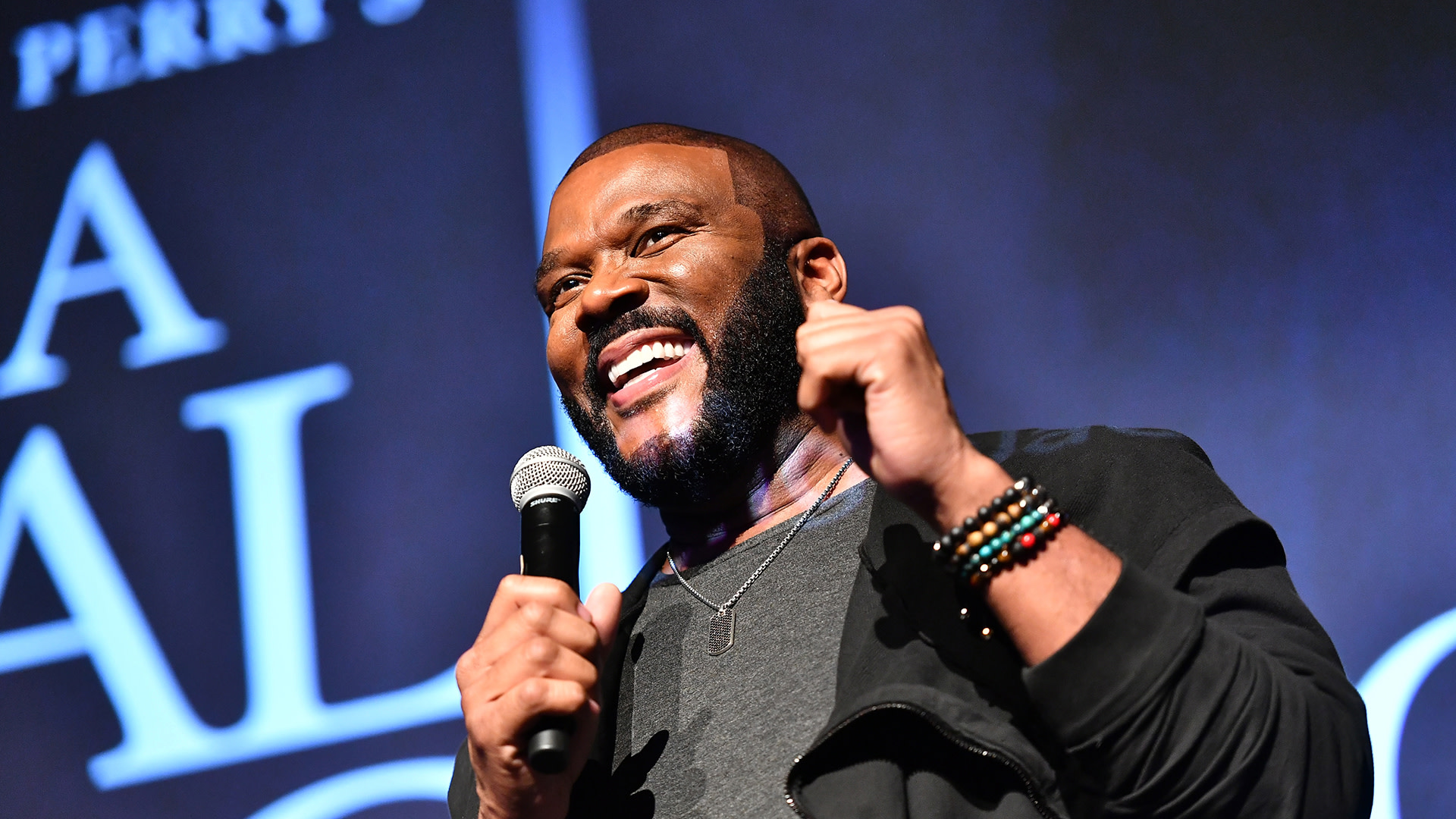 Tyler Perry Donates