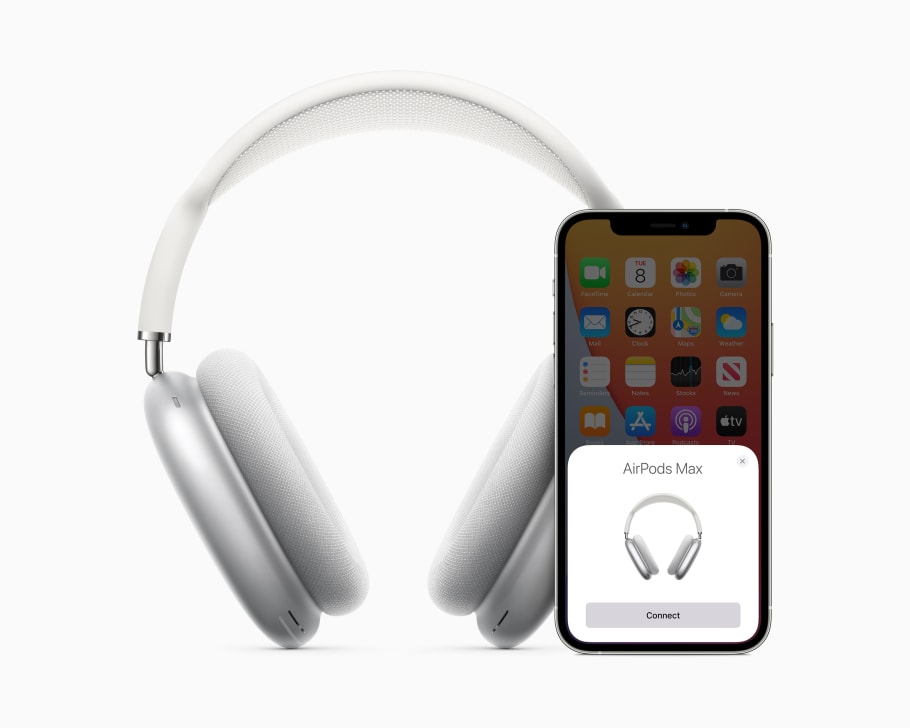 Apple Unveils $549 AirPods Max Headphones and People Have Thoughts 