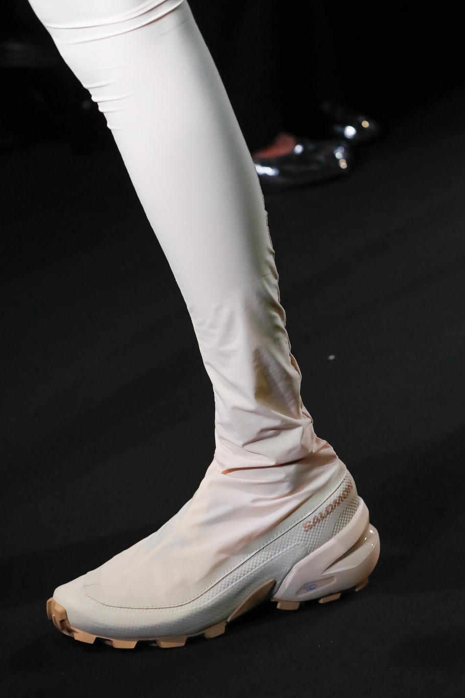 MM6 MAISON MARGIELA x Salomon 靴 スニーカー 靴 スニーカー 激安特価 MM6 MAISON MARGIELA x Salomon 靴 スニーカー 靴 スニーカー 激安特価