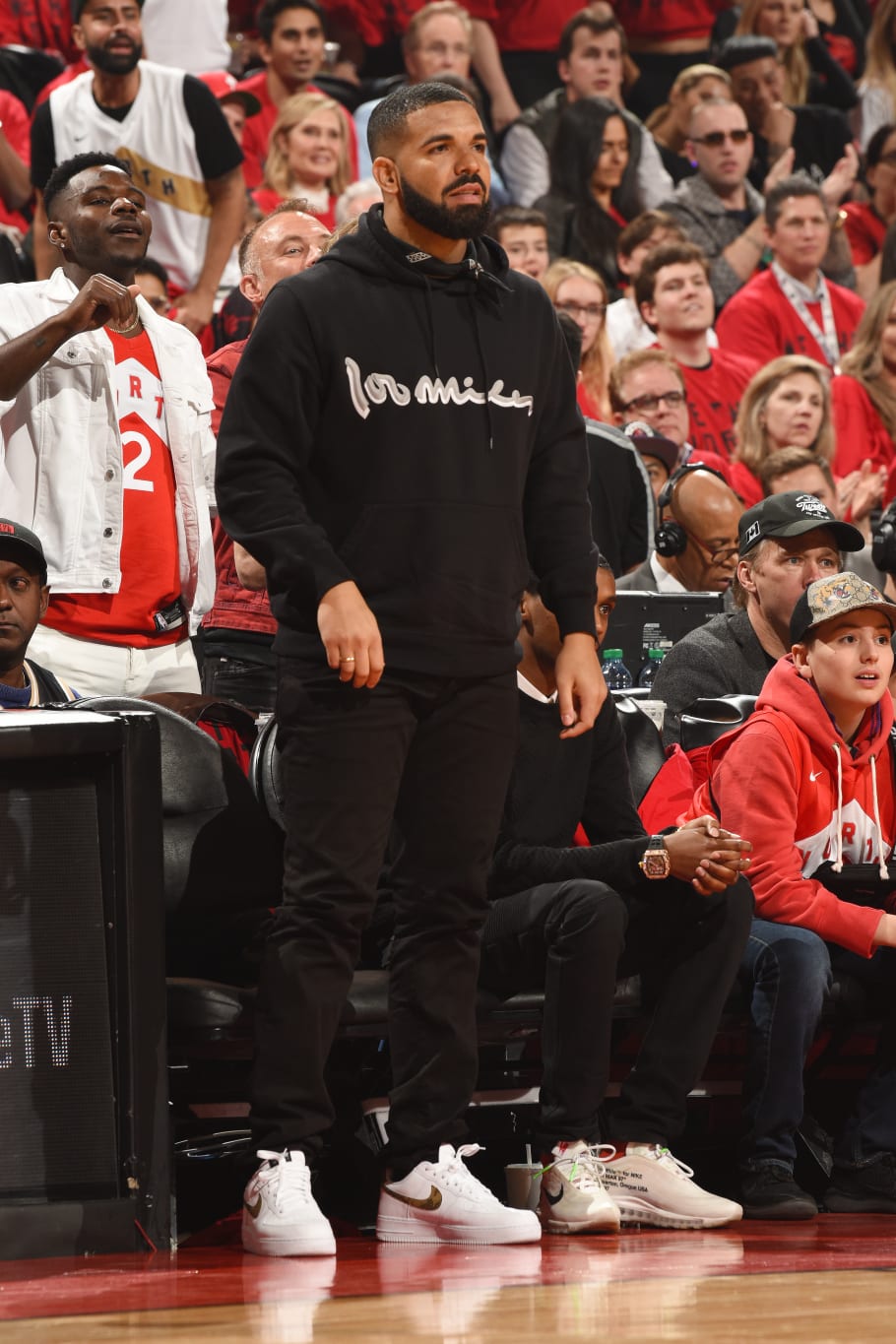 drake wearing air force ones