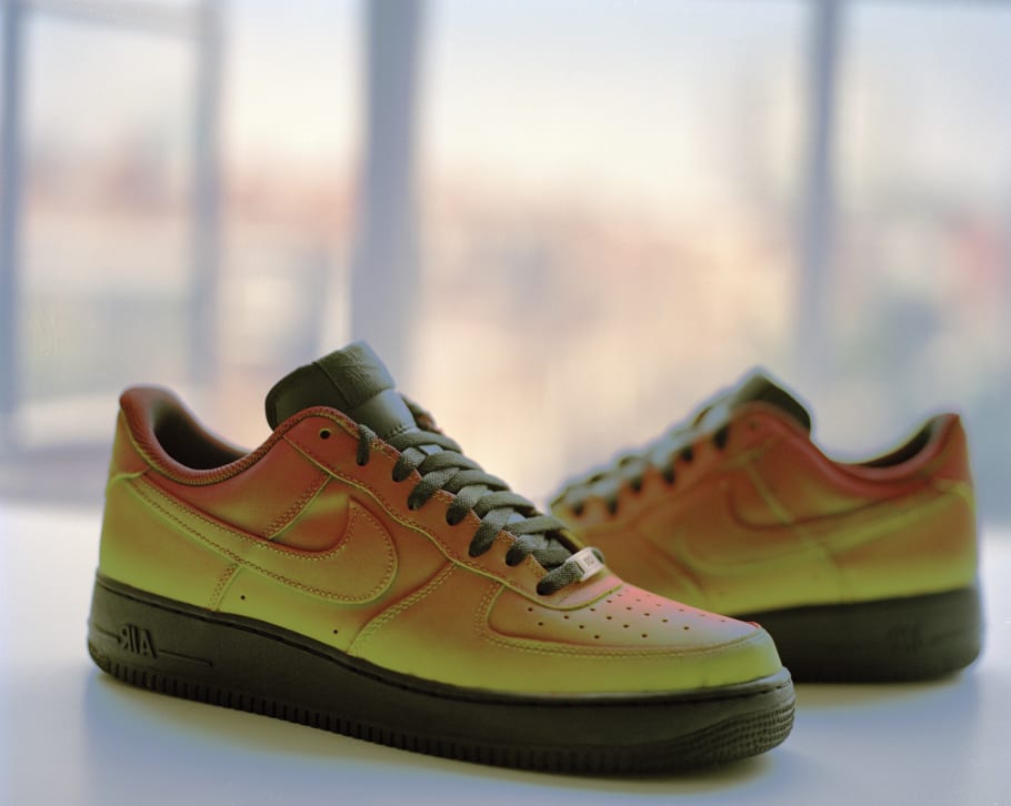 spray paint air force 1