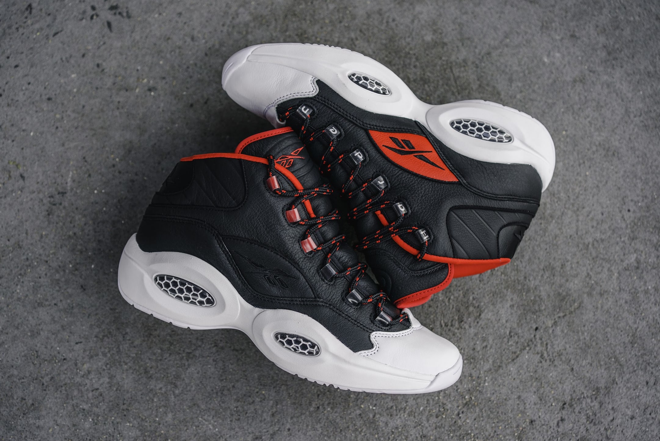 Reebok Basketball Men Question Mid Allen Iverson x James