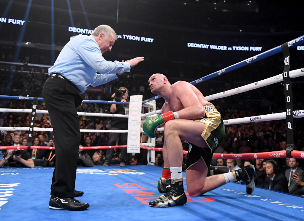 tyson fury    fighter   rematch  deontay wilder