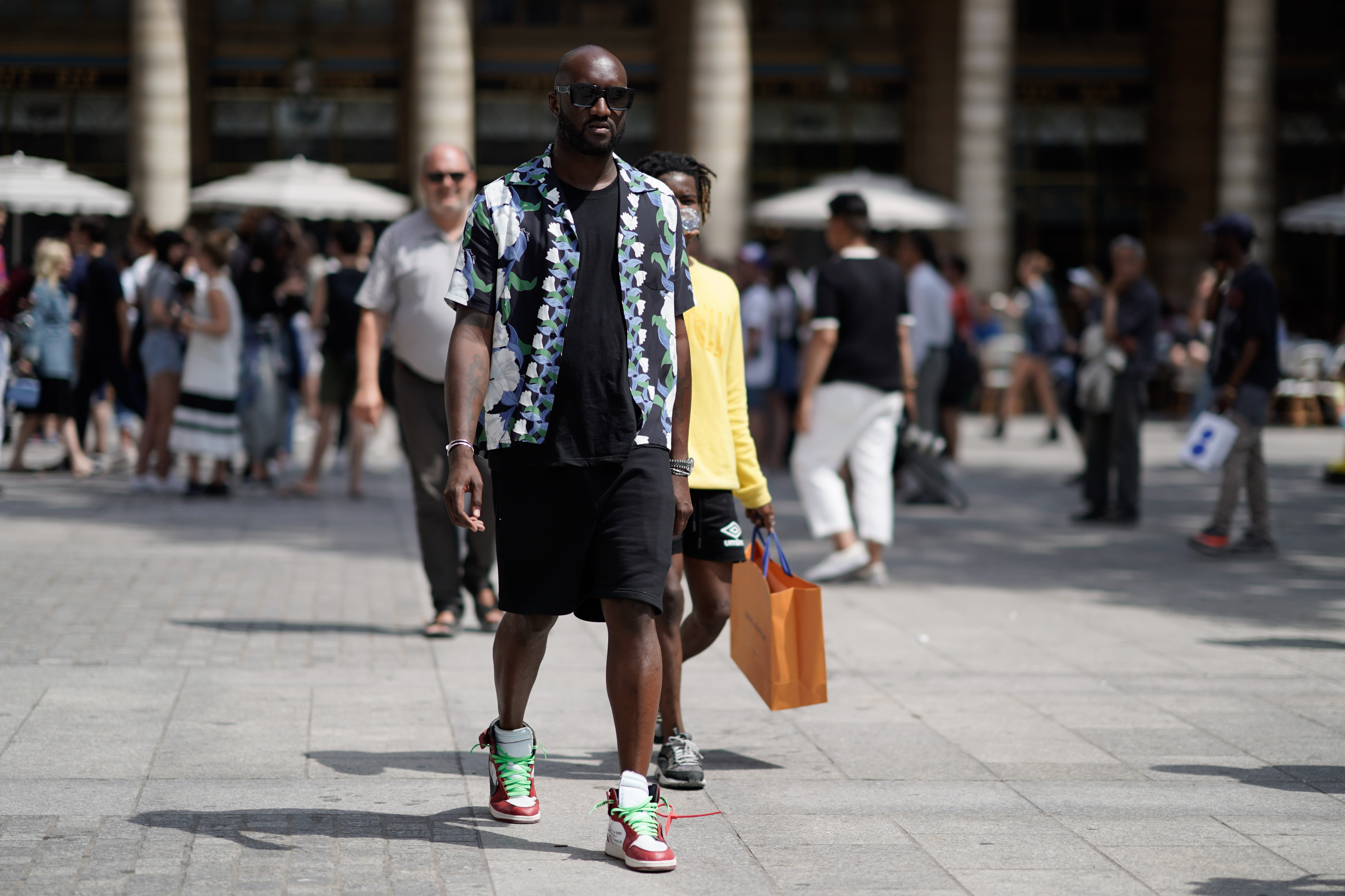 shorts and jordan 1s