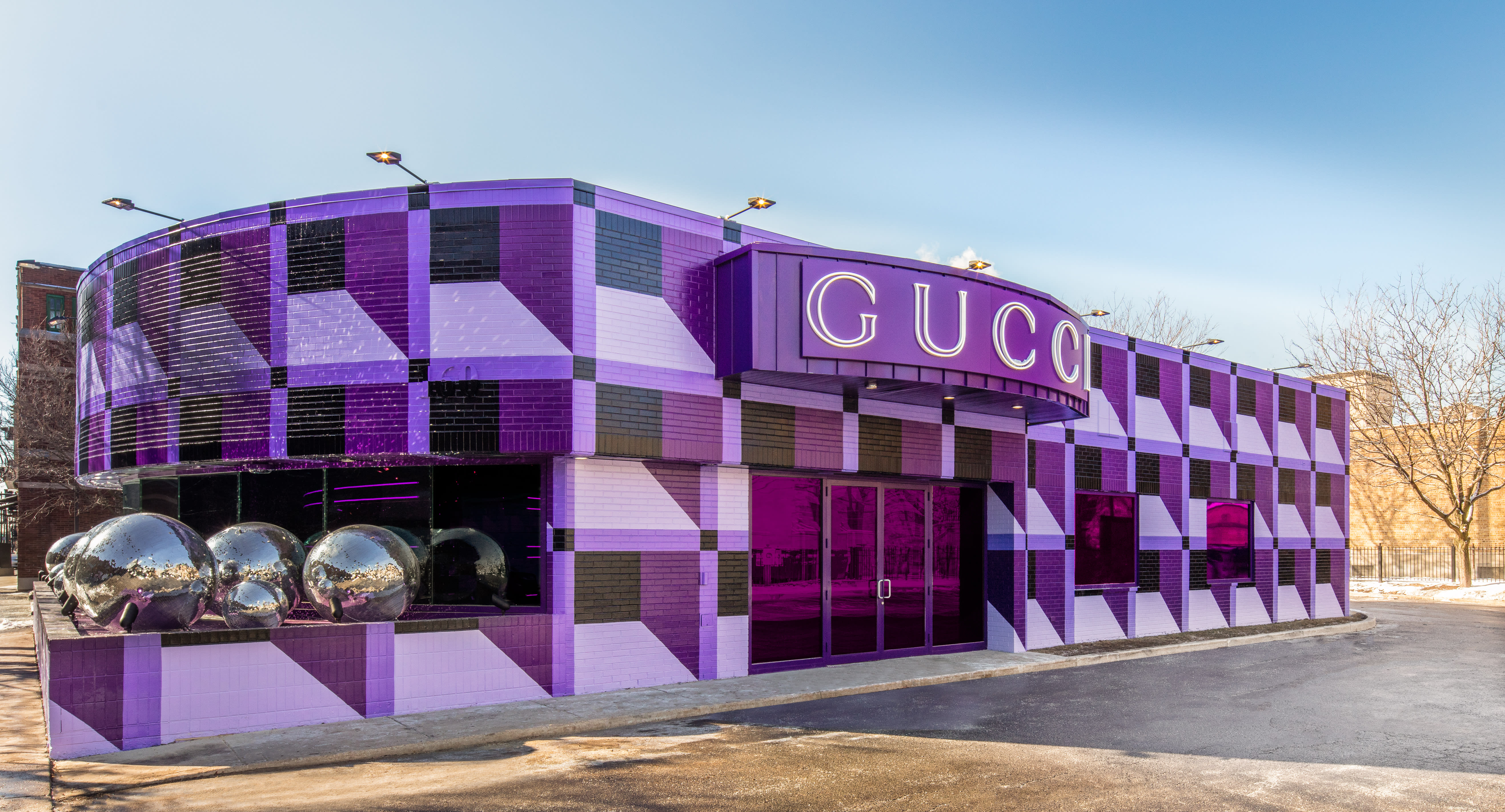 Gucci Opens GG Psychedelic Pop-Up Store in Chicago | Complex