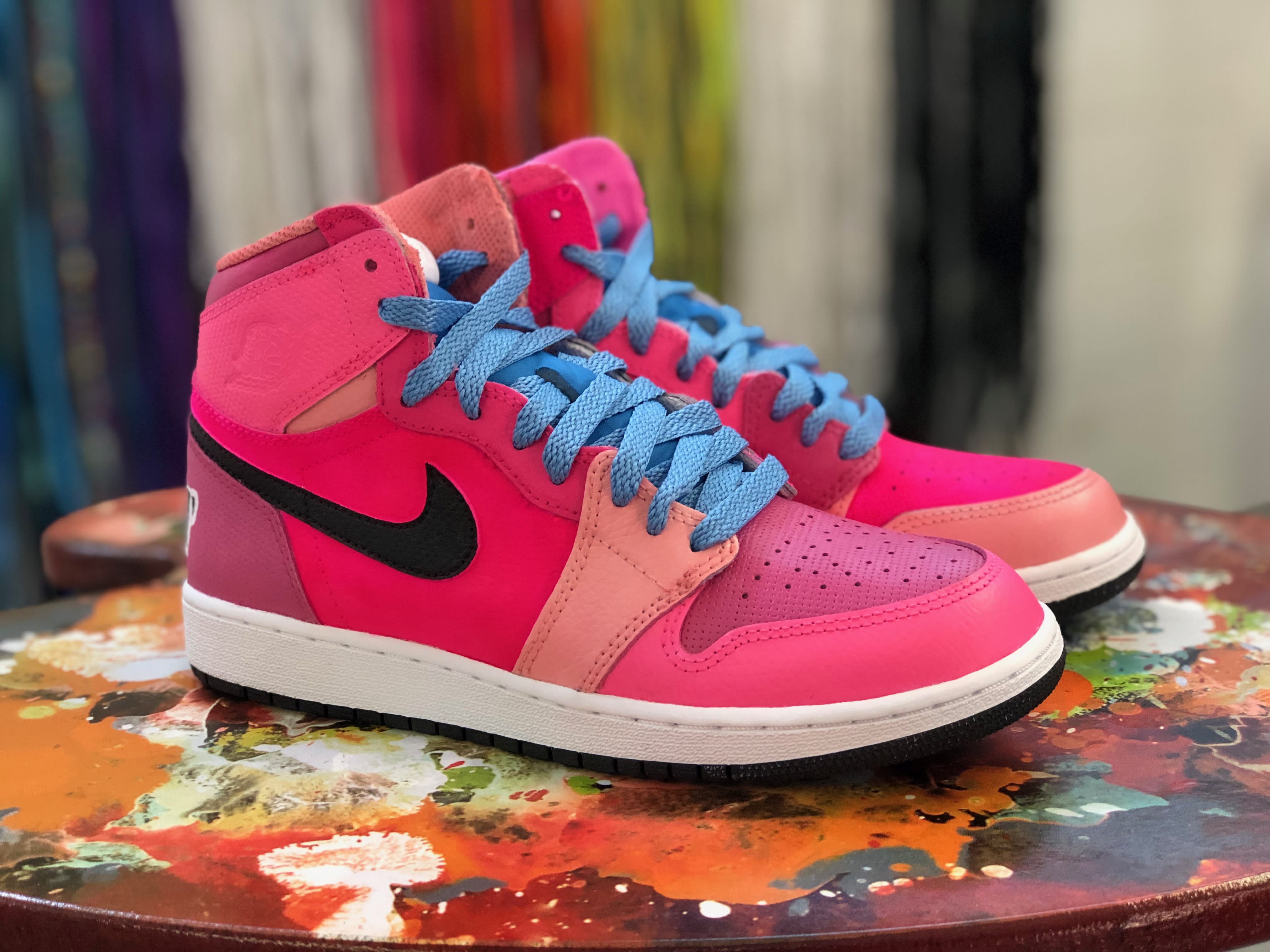 mache sneakers
