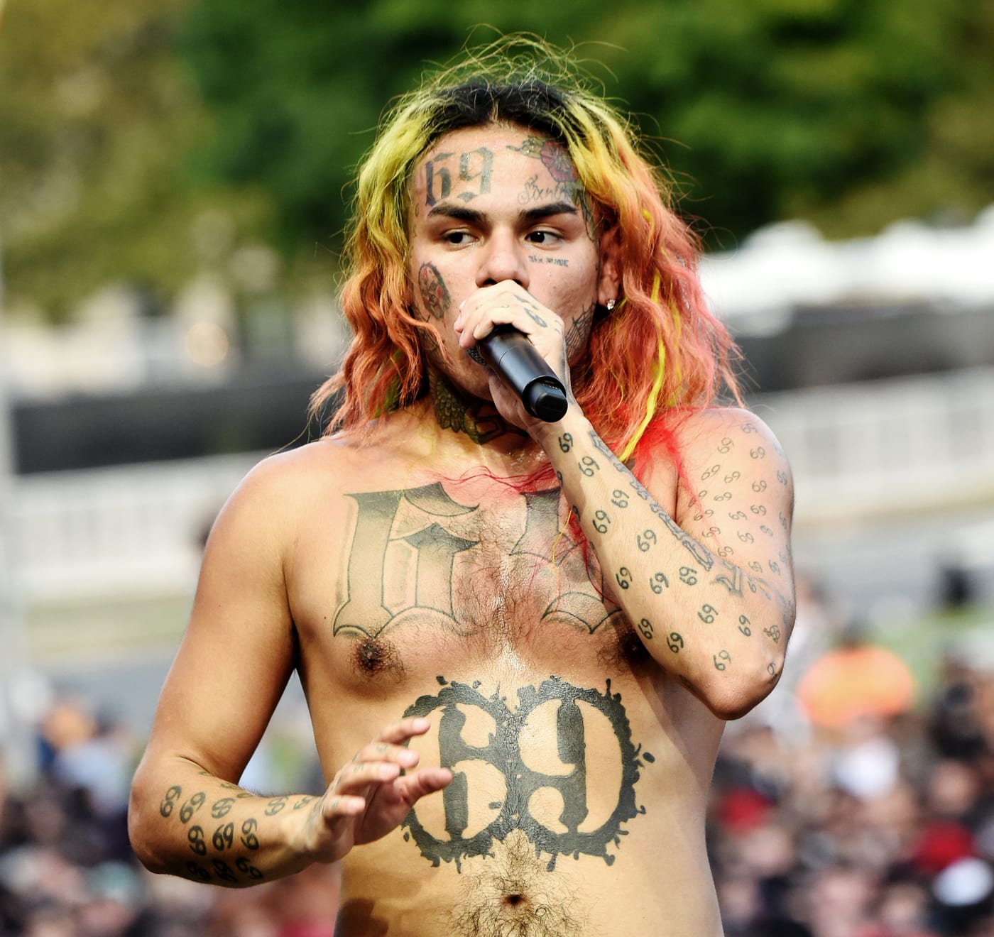 It Will Take Tekashi 6ix9ine A Year To Remove His Tattoos Says Specialist Complex