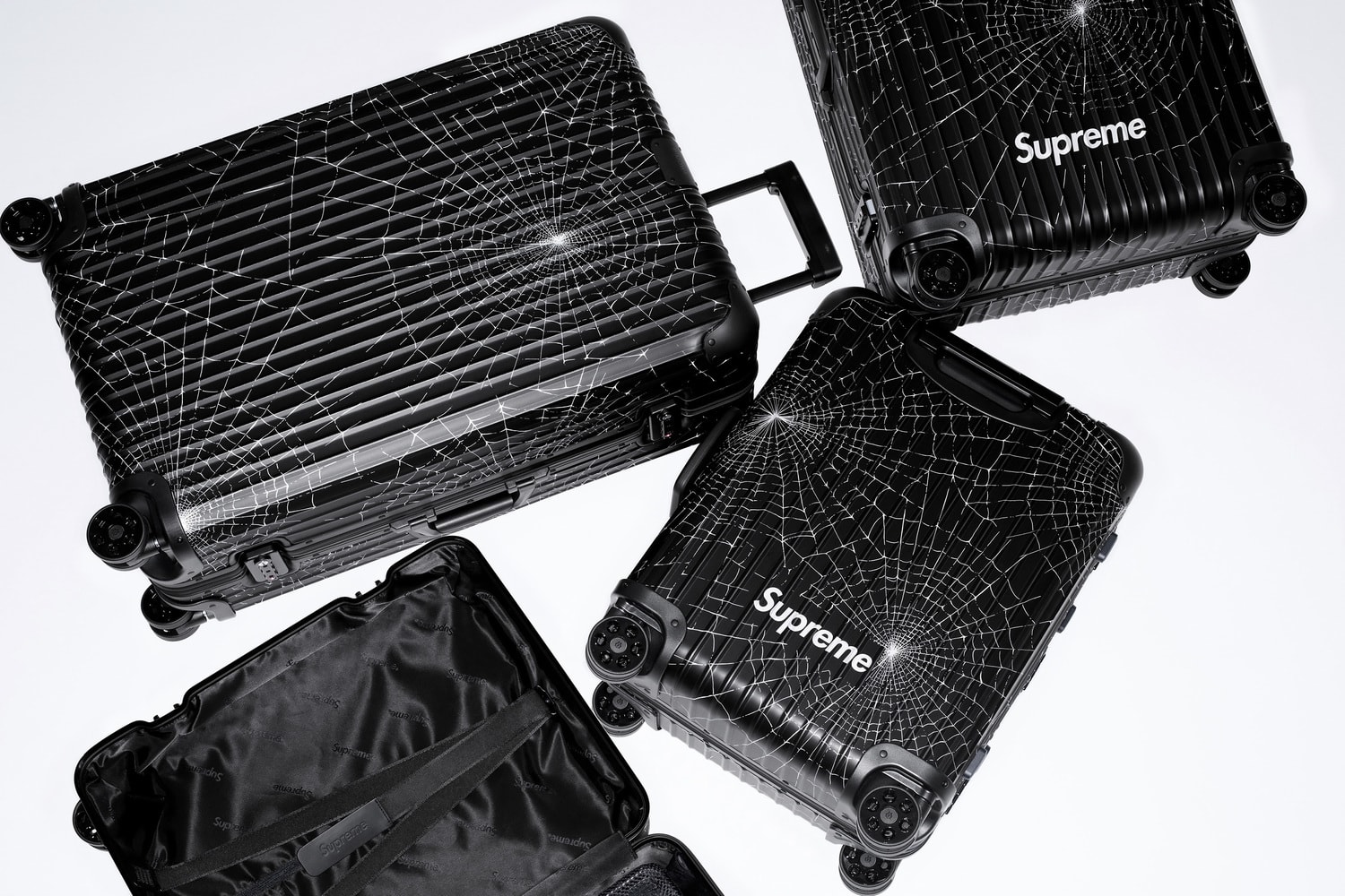 supreme x rimowa