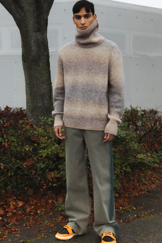 tres-bien-everywear-merino-wool-jumper-1